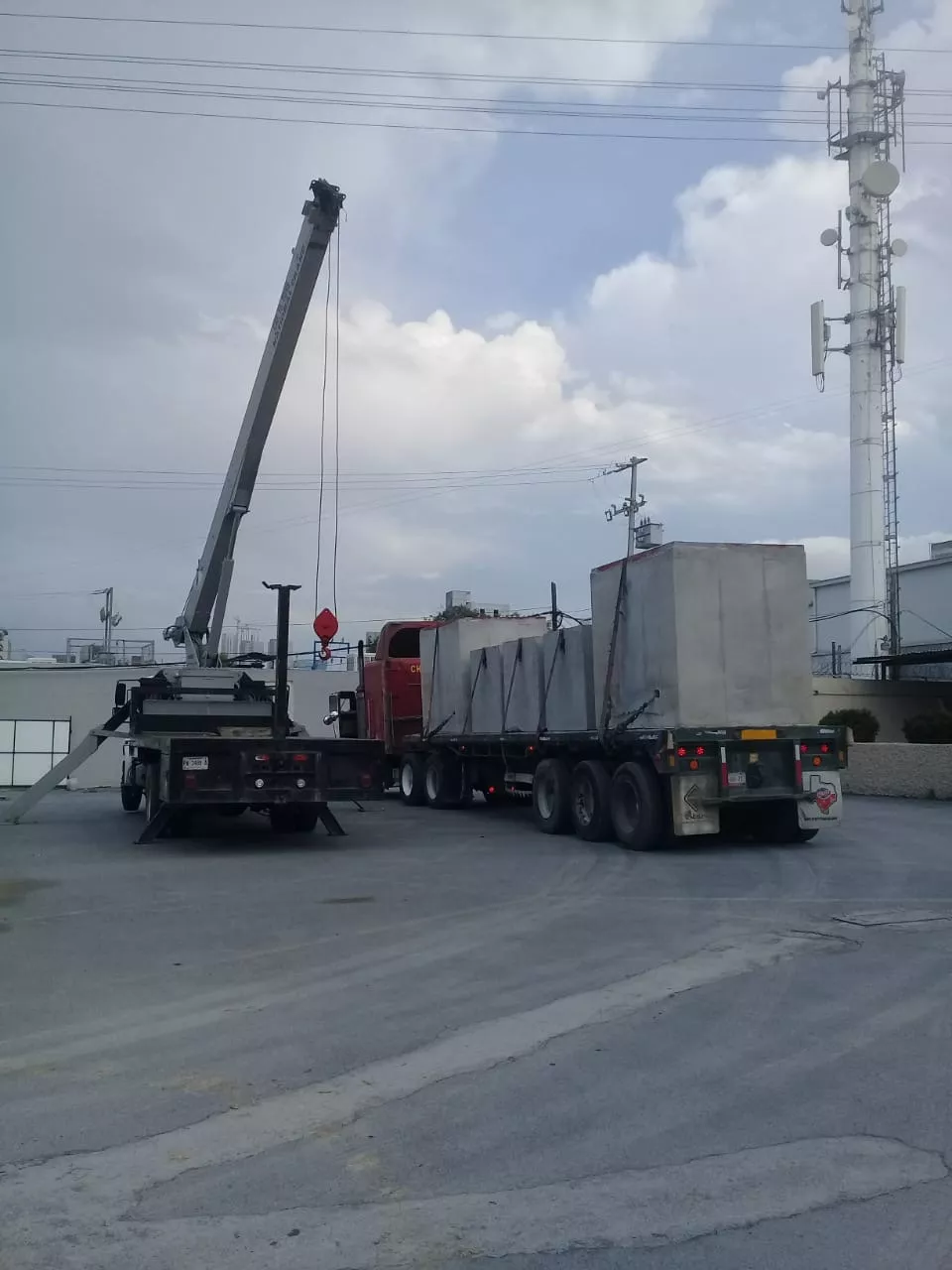Remodelación centrito valle, san Pedro Garza Monterrey, en media tensión, + de 2000 kva