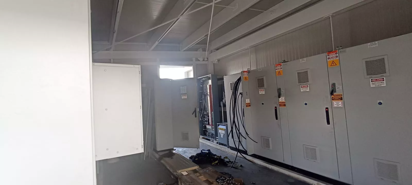 Conexión de tablero nuevo en nave industrial Sabritas